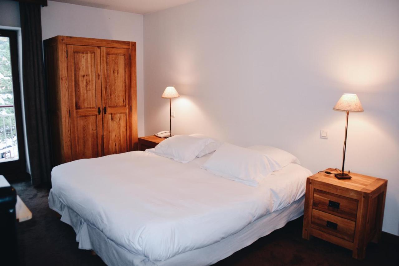 Hotel De Savoie 3*